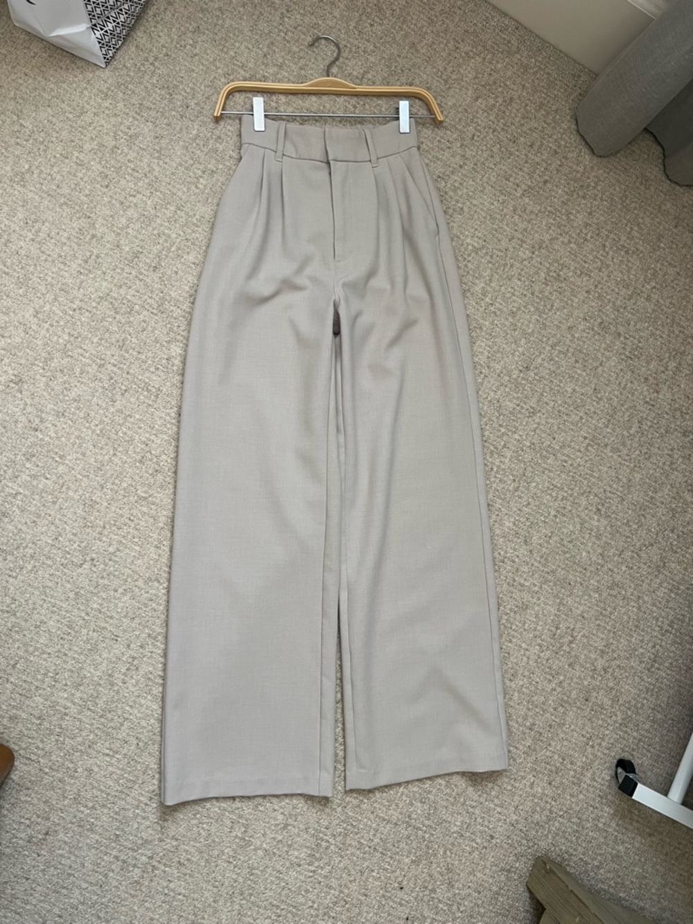 Pants - Picture 5 of 10